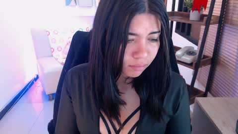 Veronica online show from April 10, 12:00 pm