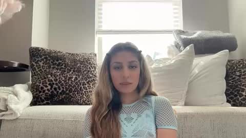 daniellarae1 online show from April 5, 11:04 pm