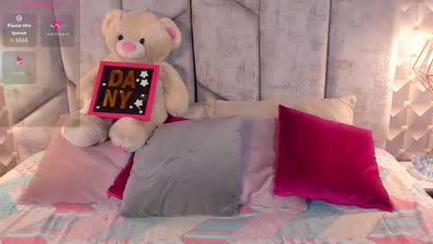 DaniiBelluci  online show from October 8, 4:39 am