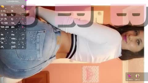 DaNii online show from October 21, 6:23 pm