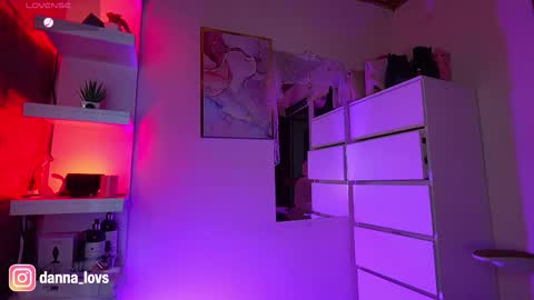 Danna Lovs online show from March 17, 3:38 pm