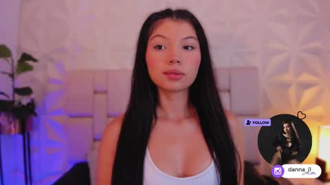 Snapshot of dannajhonson1 chatting on March 8, 7:18 pm Danna online show from March 8, 7:18 pm