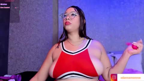 Danna Monroe  online show from November 5, 1:27 pm