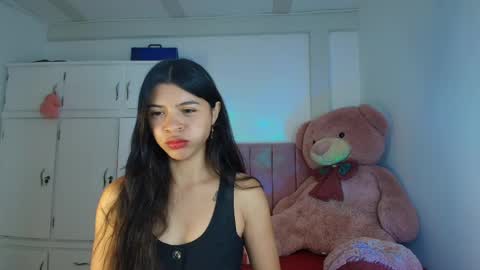 Snapshot of danny_cam1423 chatting on February 26, 12:27 pm danny_cam1423 online show from February 26, 12:27 pm