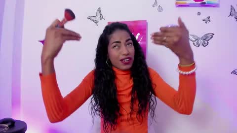 Snapshot of dany_brownie chatting on February 12, 6:29 am hi im DanyBest Squirter here on cb online show from February 12, 6:29 am