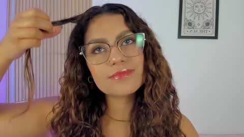 Snapshot of daphne_24 chatting on February 10, 12:08 pm Antonella Mora online show from February 10, 12:08 pm