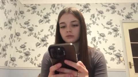 Emilia online show from May 11, 9:56 pm