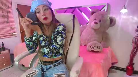 dark_dominika online show from December 20, 1:26 pm