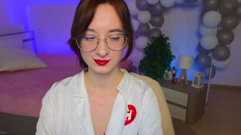 Lola online show from January 27, 10:38 am