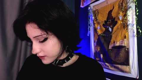 Vamp  online show from December 15, 9:09 pm