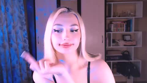 Lana online show from March 6, 12:43 am