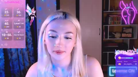 Lana online show from March 5, 12:27 am