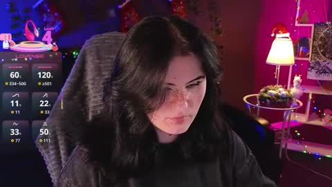 Shine online show from December 4, 4:08 pm