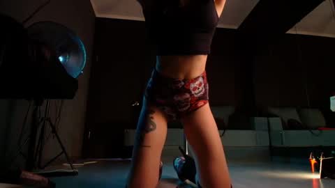 darkspark_ online show from March 25, 12:08 pm