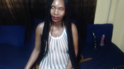 Darksultryxx30 online show from April 12, 7:55 am