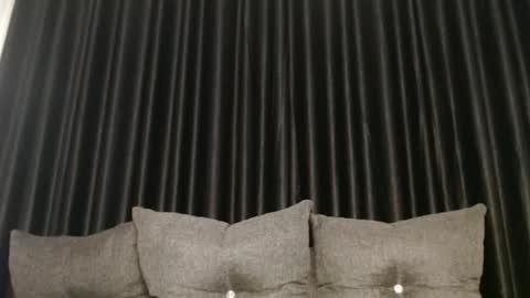 darktanqueen online show from January 9, 3:55 am