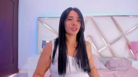 Snapshot of dashafoxxx chatting on October 2, 2:00 pm Dasha Foxxx online show from October 2, 2:00 pm