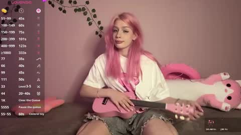 Maggie online show from May 17, 5:12 pm