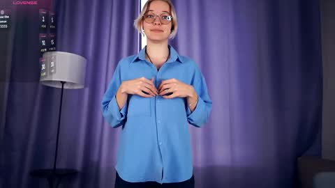 Charlie 18yo online show from September 29, 6:18 am