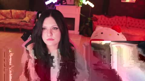 Dear Fawn online show from December 3, 10:45 pm