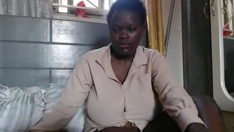 debbyslatter online show from March 3, 5:47 am