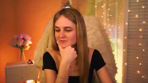 Debora online show from March 4, 6:20 am