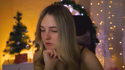 Debora online show from December 20, 3:54 am