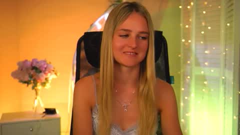 Debora online show from March 30, 10:04 am