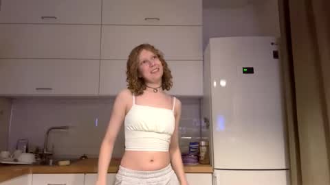 Hello My name is Sarah im new model here and little but shy. online show from December 15, 2:44 pm