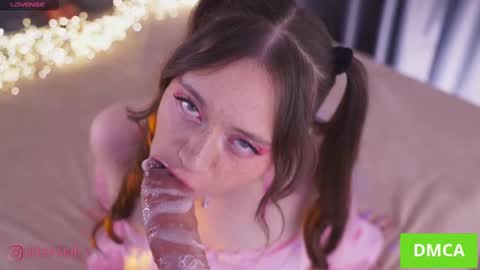 Ayla online show from March 11, 3:12 pm