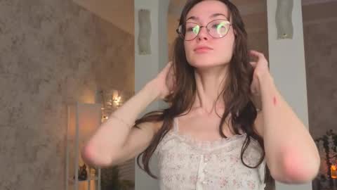 Amy online show from September 25, 7:45 pm