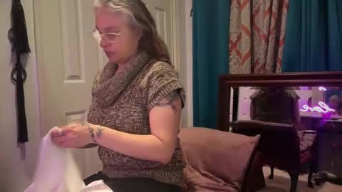 Tori online show from November 20, 5:41 am