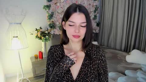 DegreeOfSincerity online show from November 28, 1:19 am