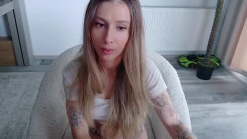 Di online show from February 24, 9:52 am