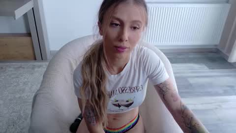 Di online show from October 21, 12:20 pm