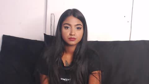 Delilah Blaze online show from February 19, 12:44 pm