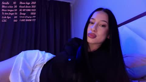 delly_love online show from November 11, 8:17 pm