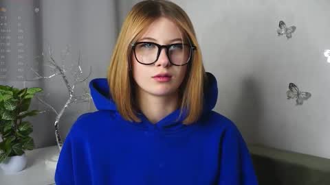 Katrin online show from November 27, 7:39 pm