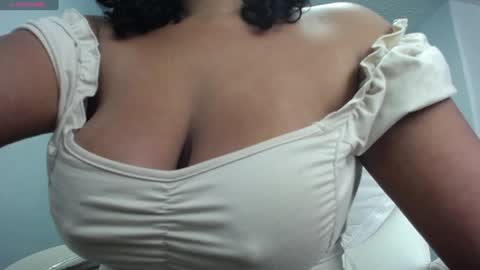 Dephne online show from December 15, 2:27 pm