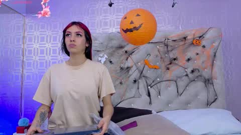 Derieri D online show from October 19, 7:38 pm