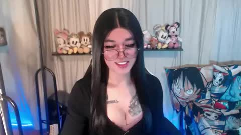 Snapshot of desirable_lorinexx chatting on October 2, 8:36 pm LORINE online show from October 2, 8:36 pm
