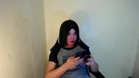 Snapshot of desirable_lorinexx chatting on February 13, 7:10 pm LORINE online show from February 13, 7:10 pm