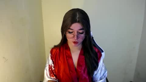 Snapshot of desirable_lorinexx chatting on February 9, 3:56 pm LORINE online show from February 9, 3:56 pm