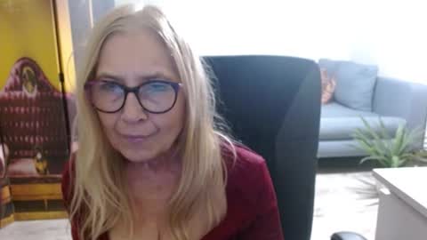 S O F I A online show from January 16, 3:30 pm