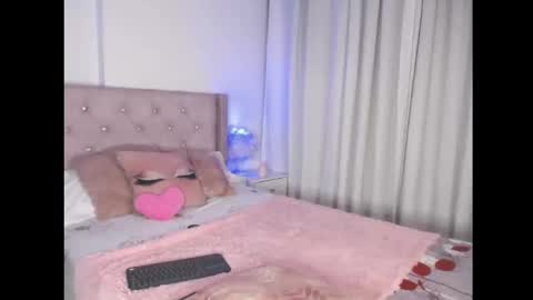 destinysweet21 online show from December 7, 12:41 am