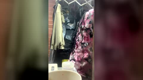 devi_black_13_ online show from March 19, 2:27 am