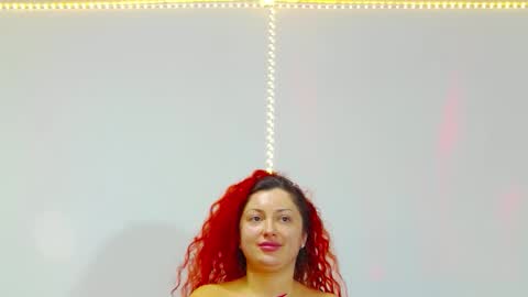 AlexaMills online show from October 21, 8:02 pm