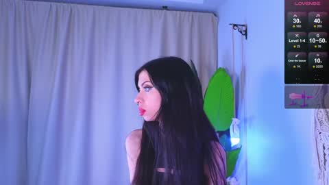 Snapshot of devilss_toy chatting on December 10, 2:50 pm CIBELLE online show from December 10, 2:50 pm