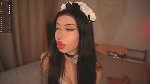 Snapshot of devilss_toy chatting on September 13, 3:42 pm CIBELLE online show from September 13, 3:42 pm