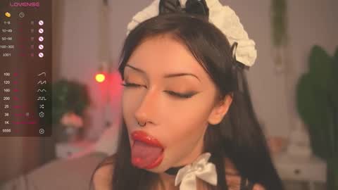 Snapshot of devilss_toy chatting on September 19, 4:17 pm CIBELLE online show from September 19, 4:17 pm